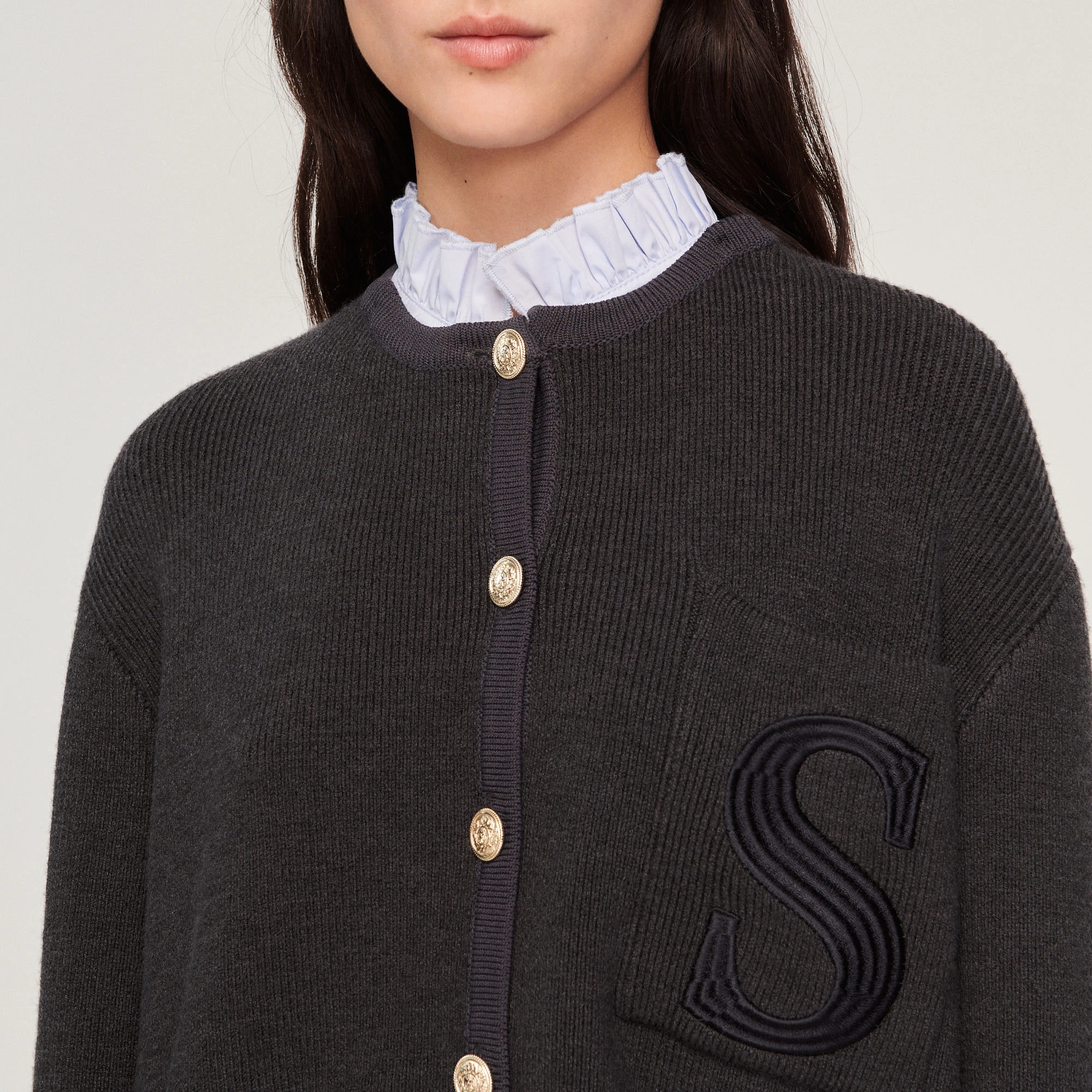 Top 10 ✨ Sandro Knit Cardigan With Embroidered Pocket Charcoal Grey ???? 3 Top 10 ✨ Sandro Knit Cardigan With Embroidered Pocket Charcoal Grey ???? - Image 3